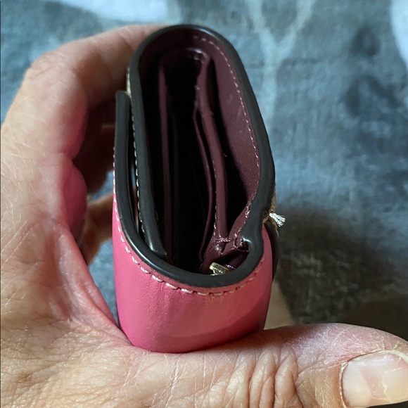 Coach Pink and Beige Signature Wallet new - Picture 5 of 14